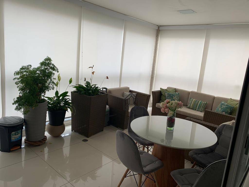 Apartamento à venda com 3 quartos, 127m² - Foto 2