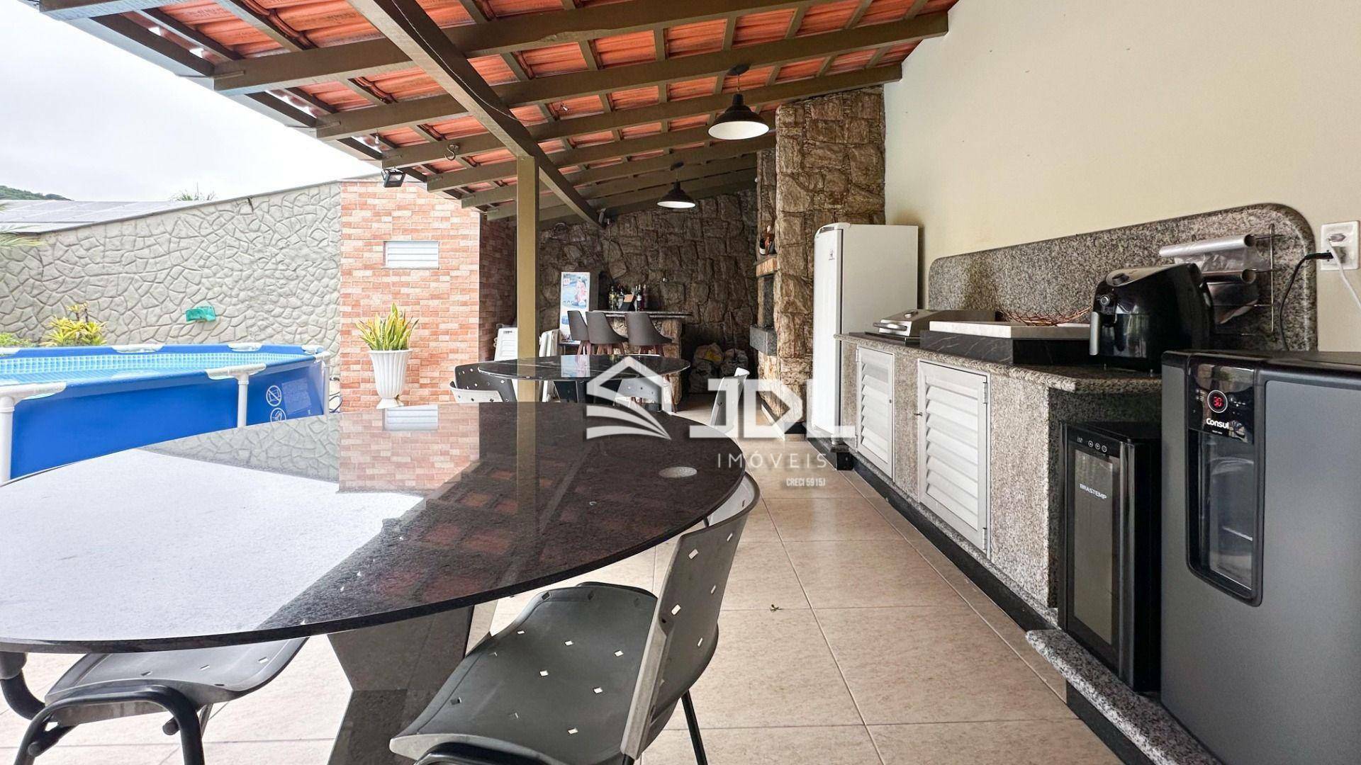 Casa de Condomínio à venda com 3 quartos, 228m² - Foto 29