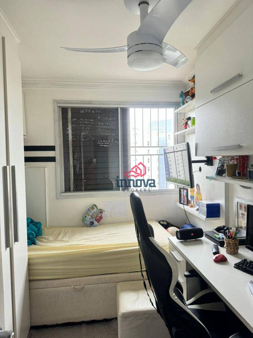 Apartamento à venda com 3 quartos, 83m² - Foto 11