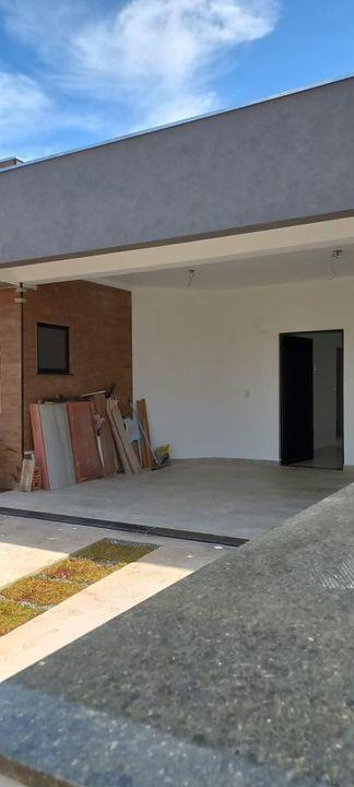 Casa de Condomínio à venda com 3 quartos, 102m² - Foto 1