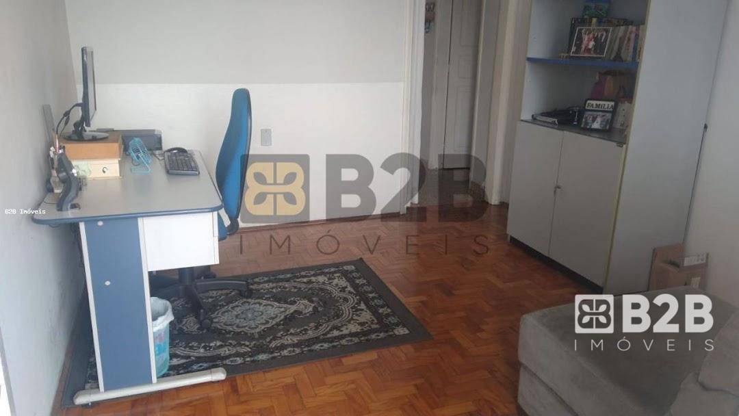 Casa à venda com 3 quartos, 129m² - Foto 2