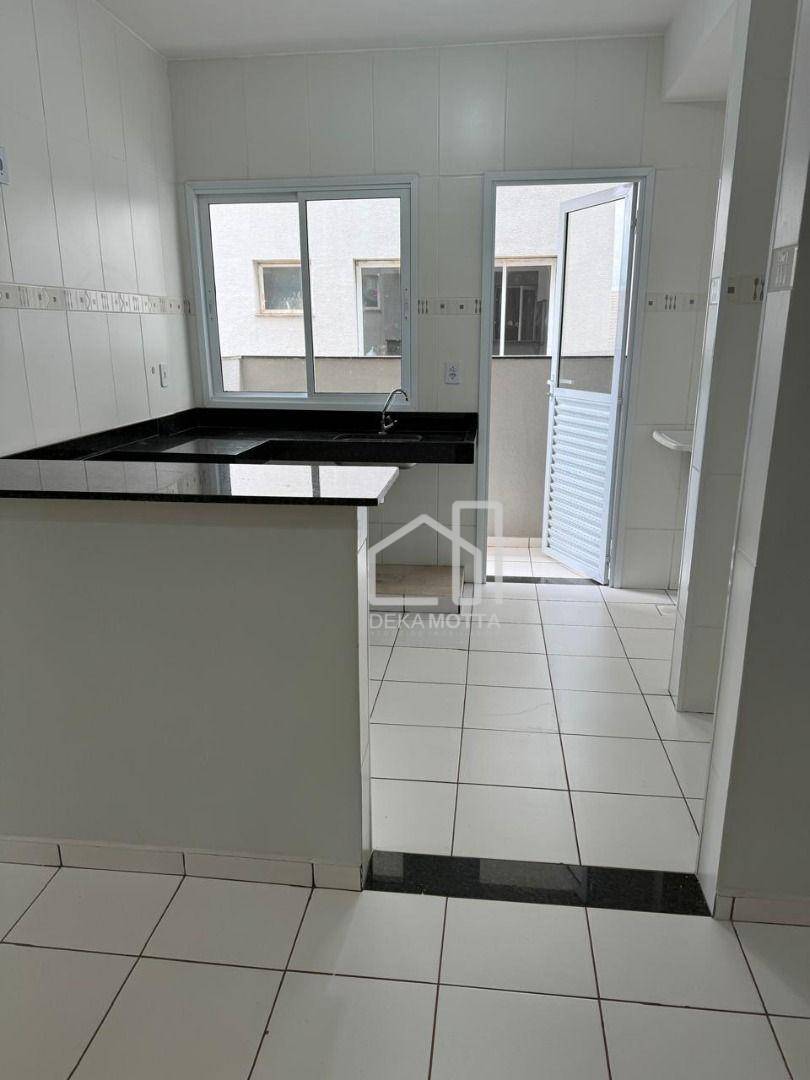 Apartamento à venda com 2 quartos, 50m² - Foto 14