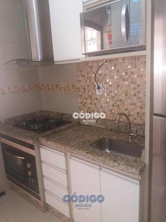 Apartamento à venda com 3 quartos, 62m² - Foto 15