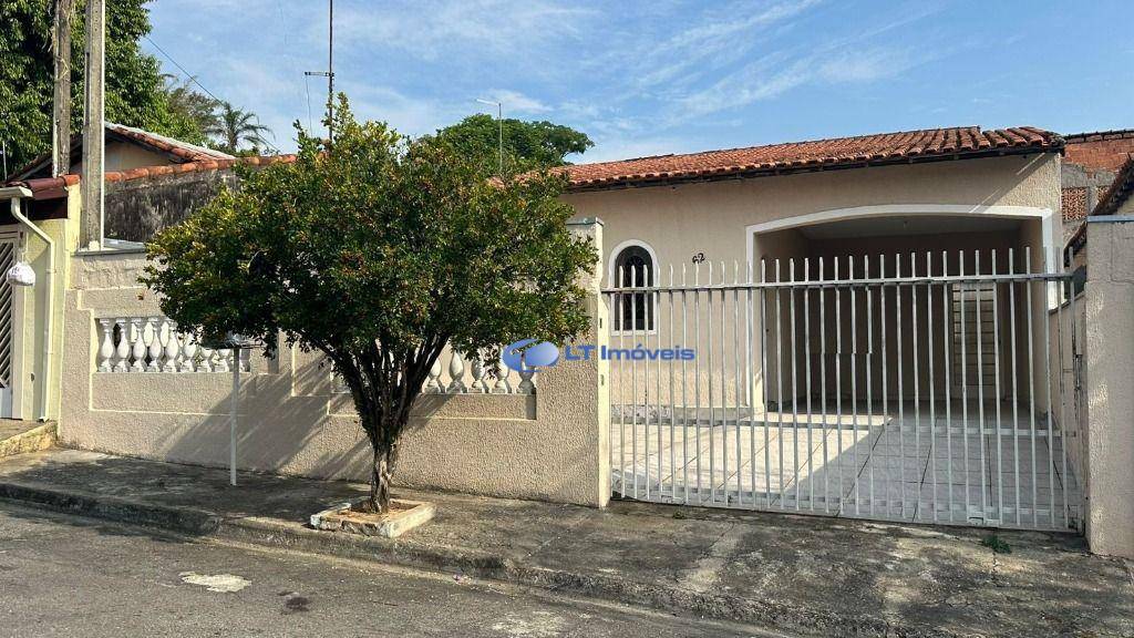 Casa, 3 quartos, 189 m² - Foto 1