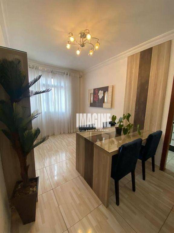 Apartamento à venda com 2 quartos, 66m² - Foto 1