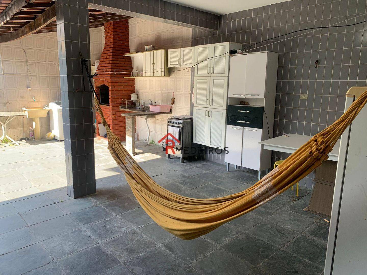 Casa à venda com 3 quartos, 85m² - Foto 3