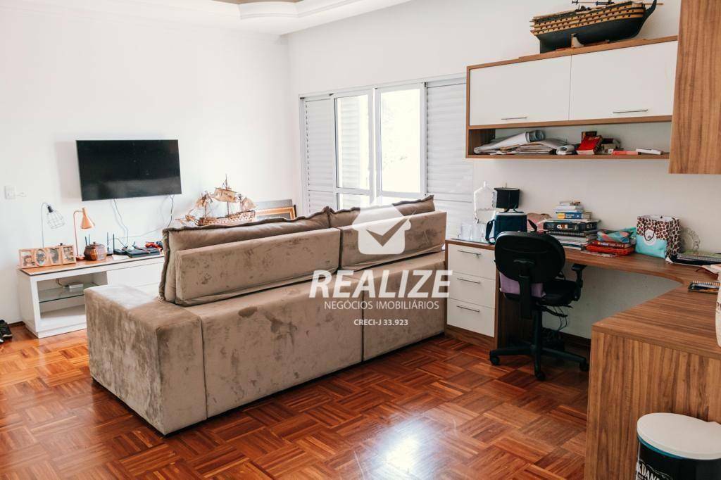 Casa à venda com 4 quartos, 550m² - Foto 36