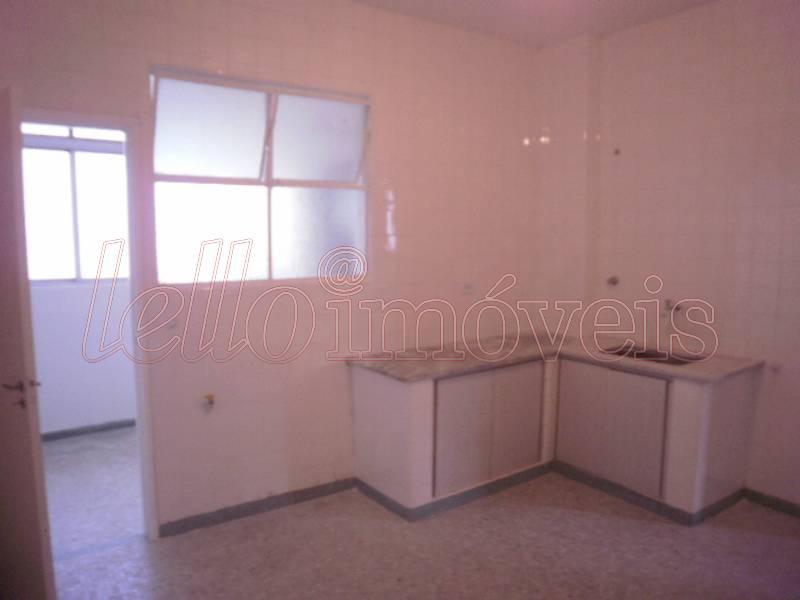 Apartamento para alugar com 3 quartos, 128m² - Foto 17