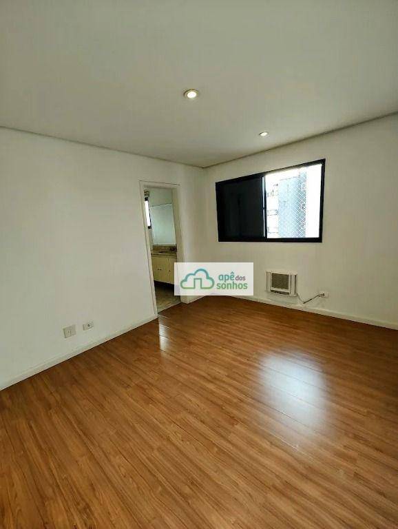 Apartamento para alugar com 3 quartos, 138m² - Foto 21