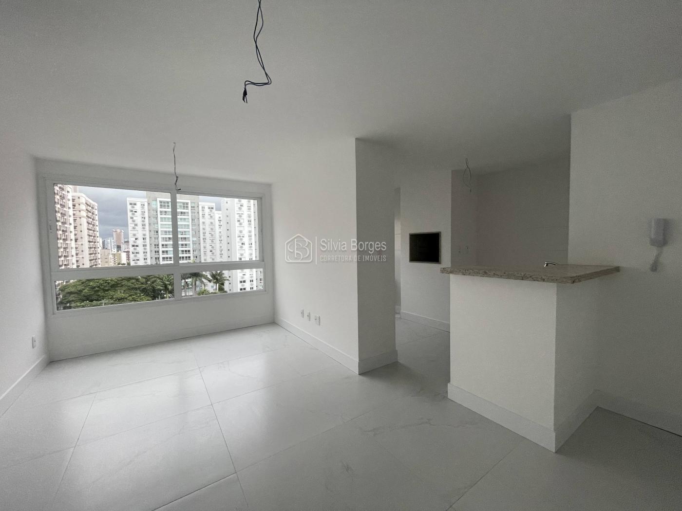 Apartamento à venda com 1 quarto, 50m² - Foto 1