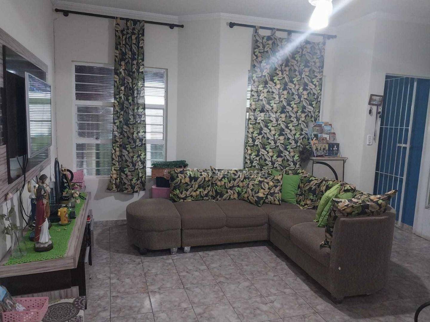 Casa à venda com 3 quartos, 110m² - Foto 4