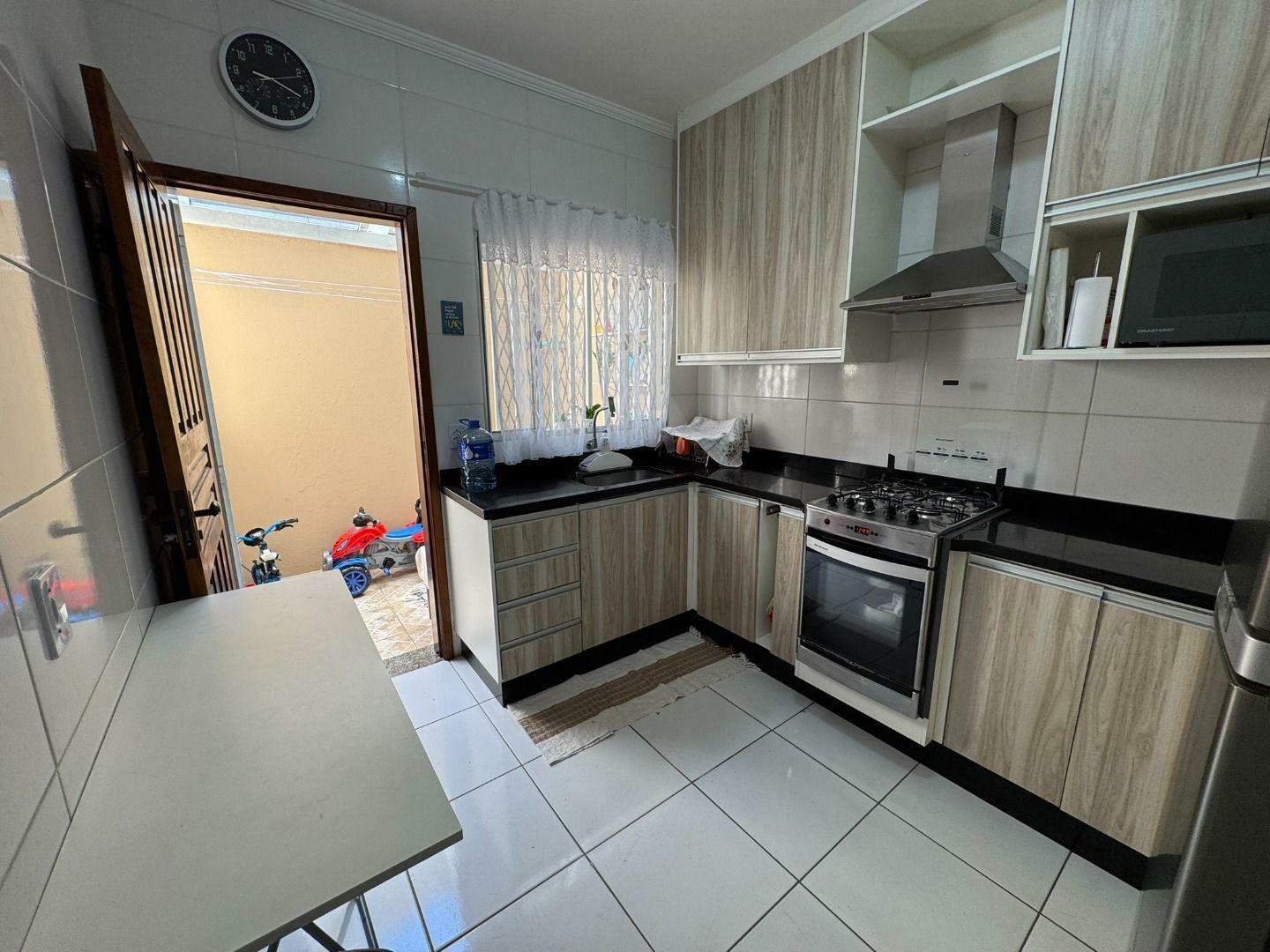 Sobrado à venda com 2 quartos, 60m² - Foto 5