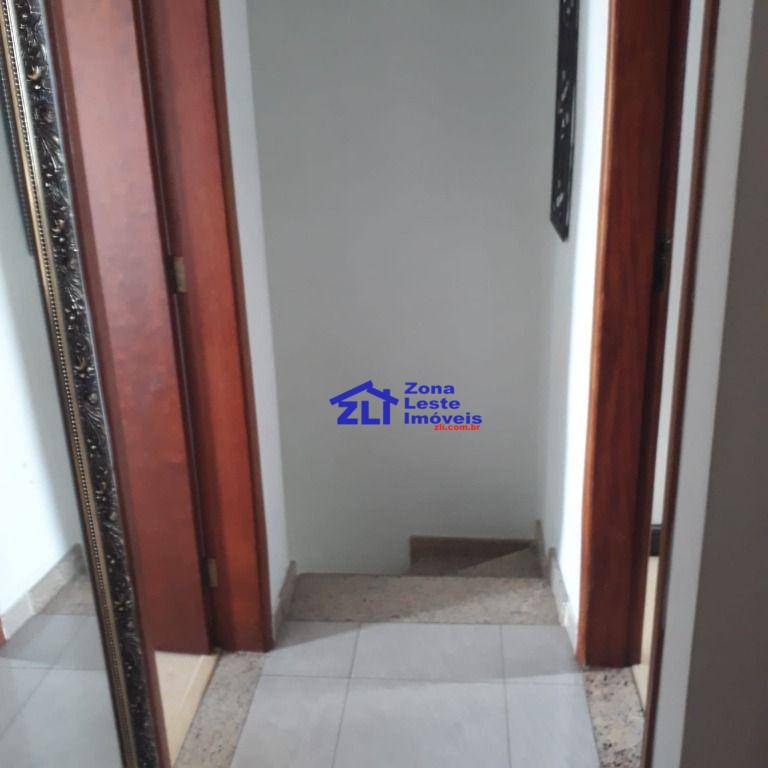 Sobrado à venda com 3 quartos, 100m² - Foto 5