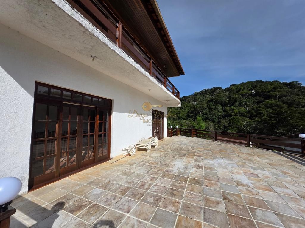 Casa de Condomínio para alugar com 4 quartos, 330m² - Foto 7