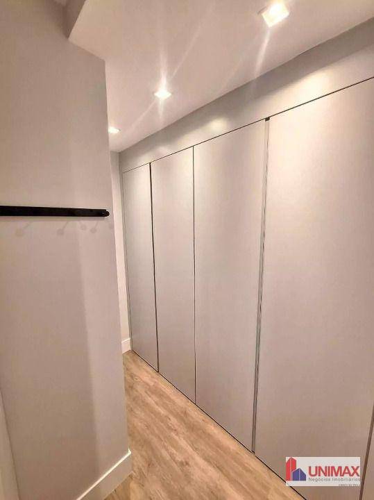 Apartamento para alugar com 3 quartos, 338m² - Foto 17