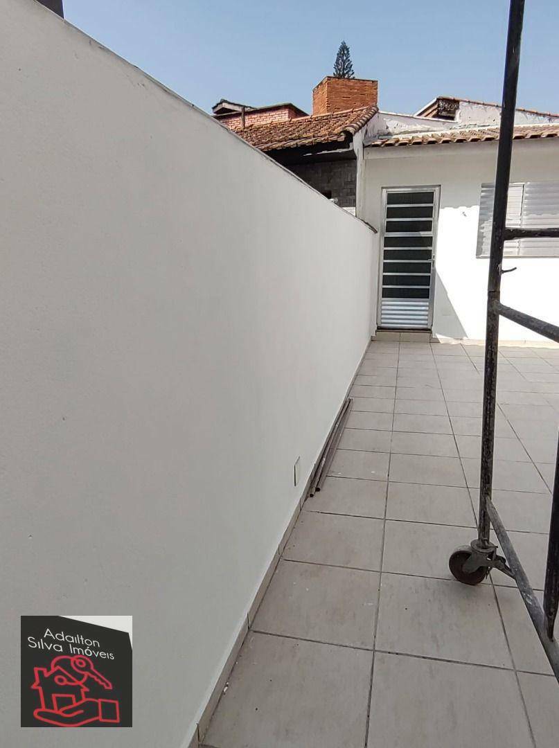 Casa à venda com 4 quartos, 190m² - Foto 3