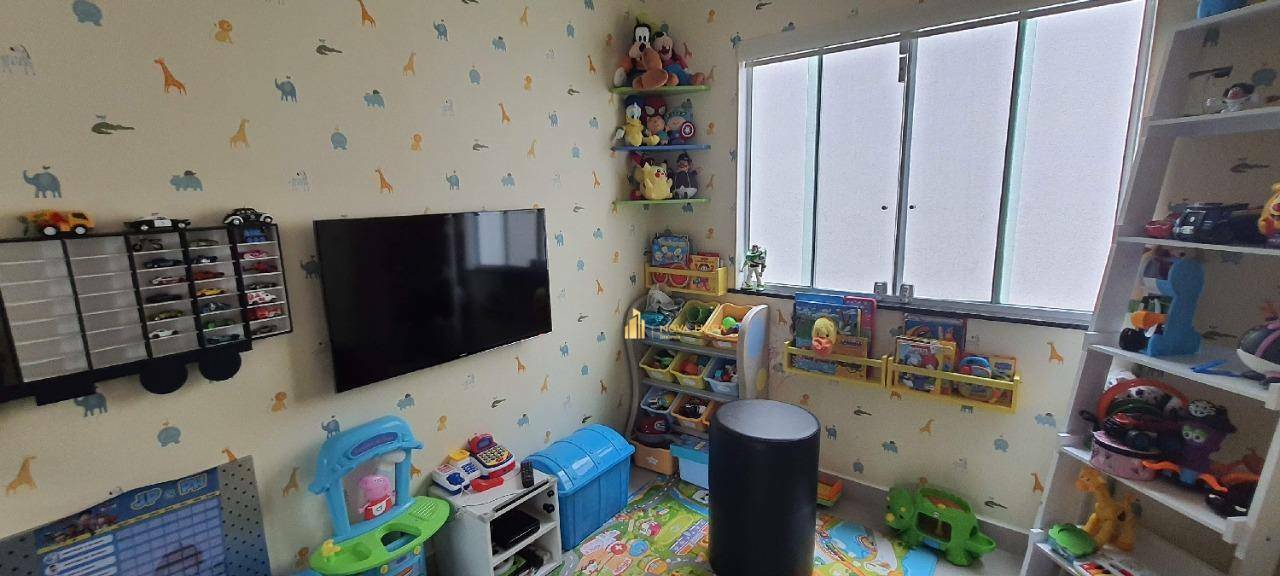 Sobrado à venda com 4 quartos, 400m² - Foto 17