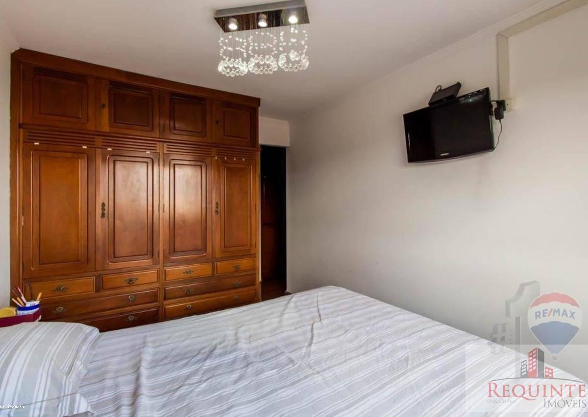 Apartamento à venda com 4 quartos, 167m² - Foto 9