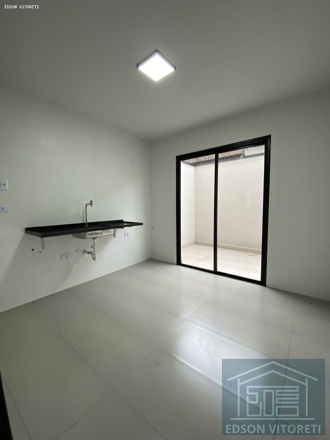 Sobrado à venda com 2 quartos, 96m² - Foto 33