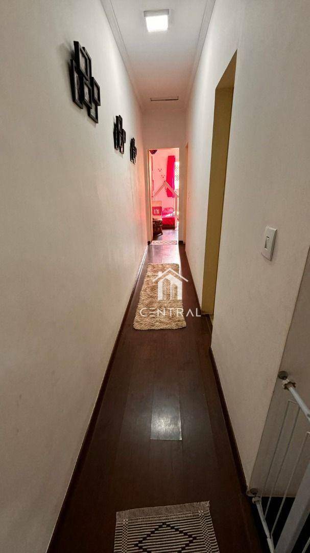 Sobrado à venda com 3 quartos, 200m² - Foto 21