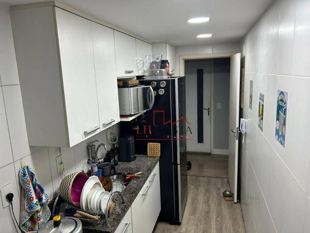 Apartamento à venda com 2 quartos, 57m² - Foto 12