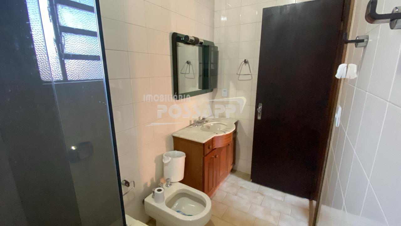 Casa para alugar com 4 quartos, 462m² - Foto 18