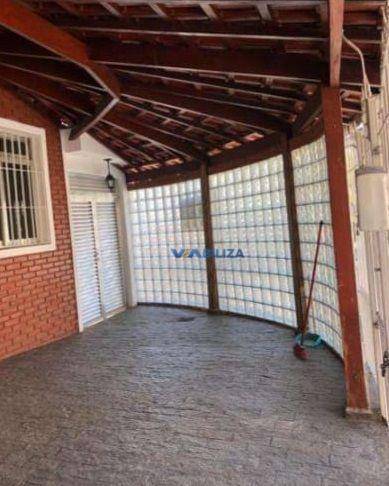 Casa à venda com 2 quartos, 215m² - Foto 17