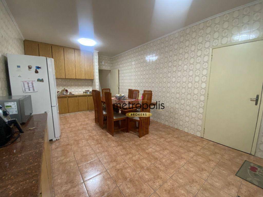 Sobrado à venda com 3 quartos, 232m² - Foto 21