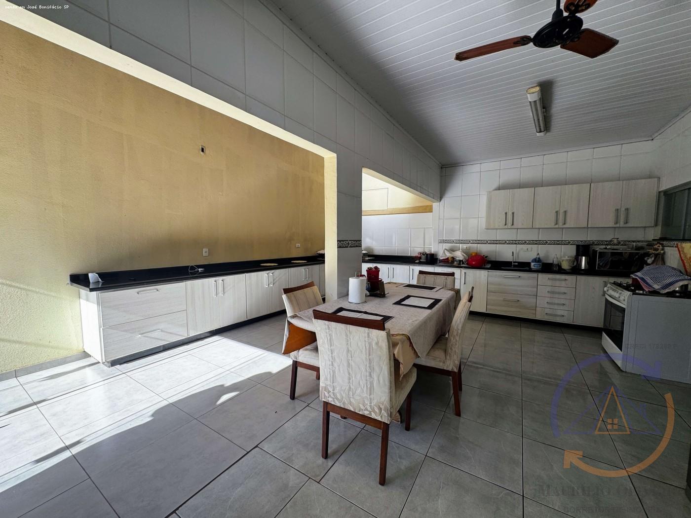 Casa à venda, 224m² - Foto 8