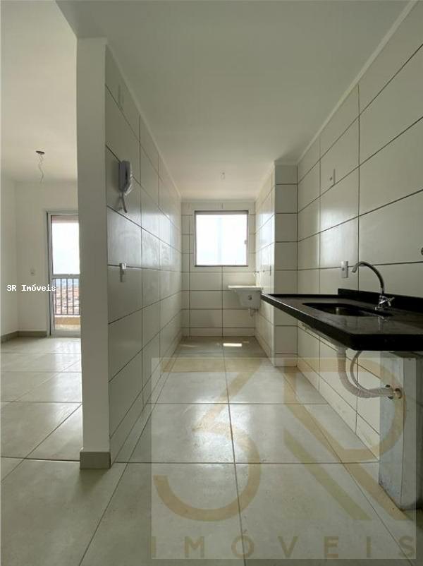 Apartamento à venda com 2 quartos, 61m² - Foto 6