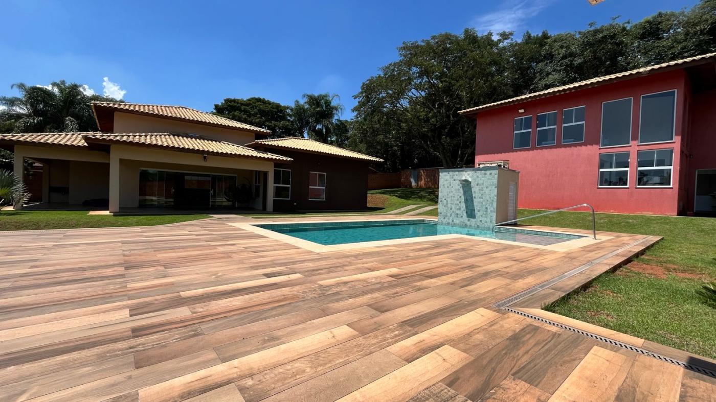 Chácara à venda com 6 quartos, 400m² - Foto 18