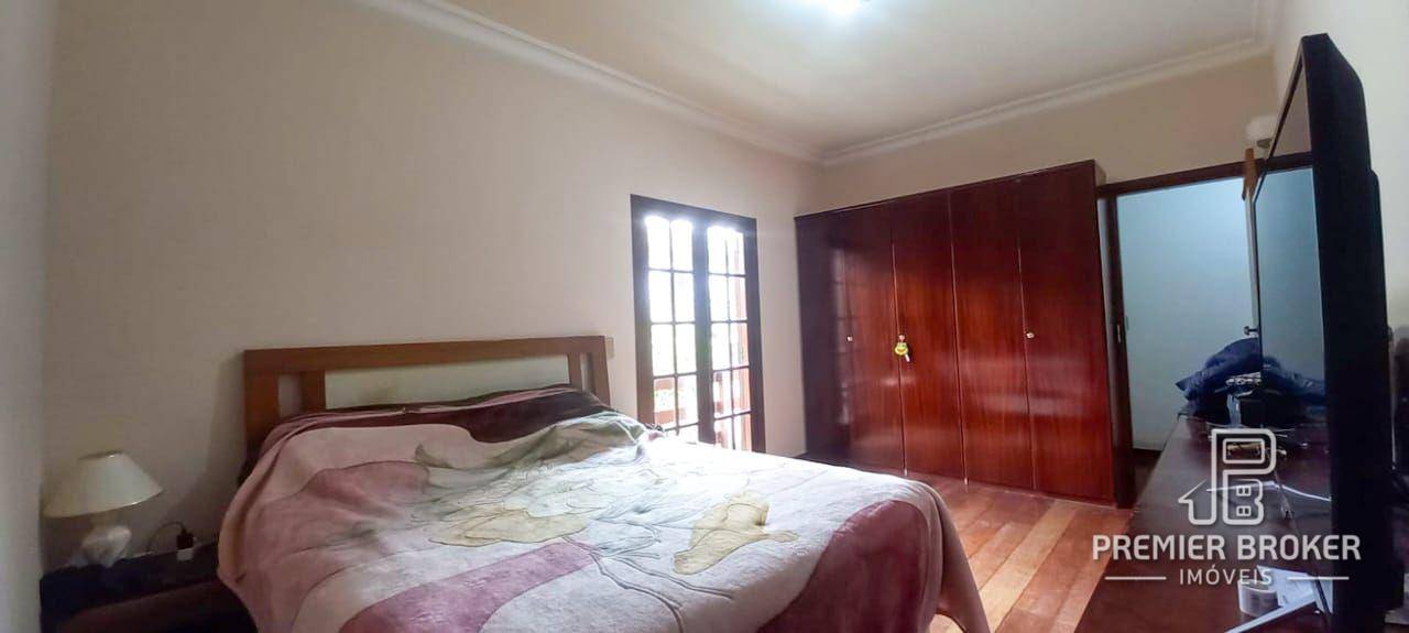 Casa à venda com 5 quartos, 212m² - Foto 40