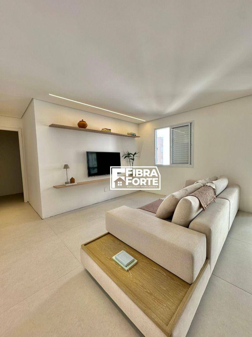 Apartamento à venda com 2 quartos, 80m² - Foto 3