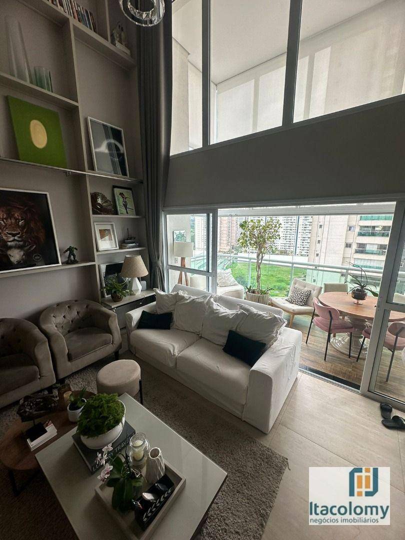 Apartamento à venda com 3 quartos, 136m² - Foto 1