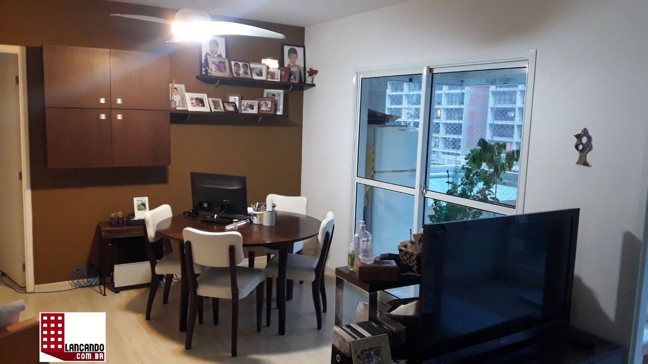 Apartamento à venda com 3 quartos, 111m² - Foto 1