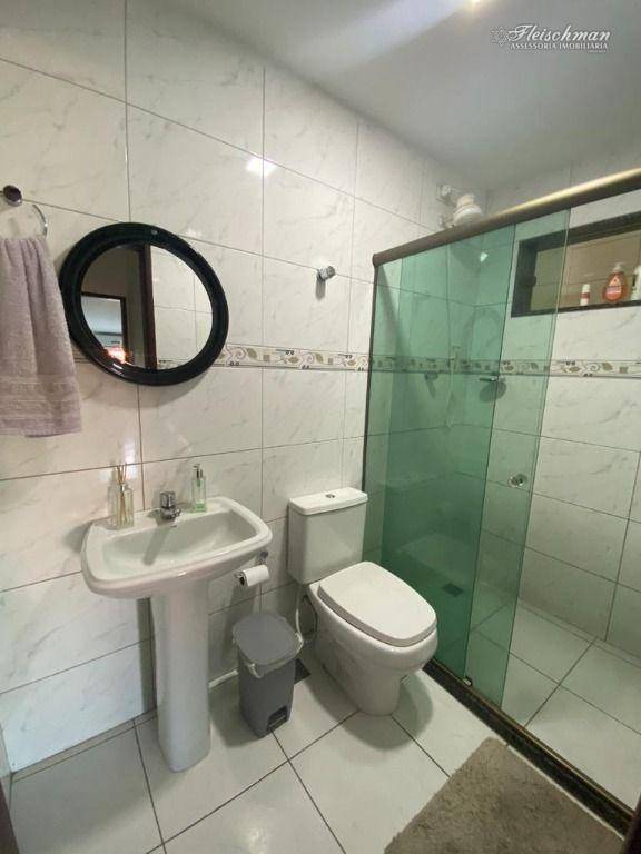 Casa à venda com 6 quartos, 289m² - Foto 20