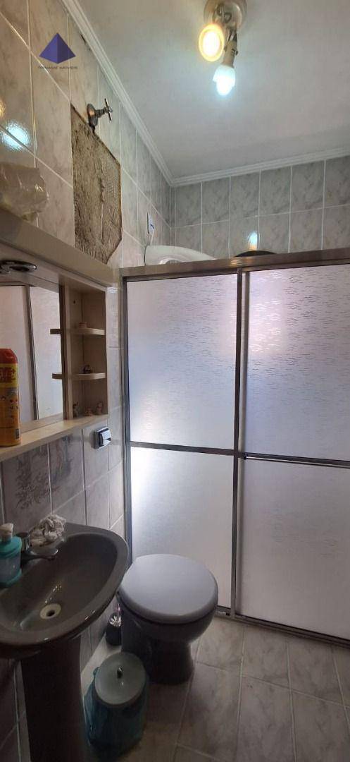 Sobrado à venda com 3 quartos, 157m² - Foto 17