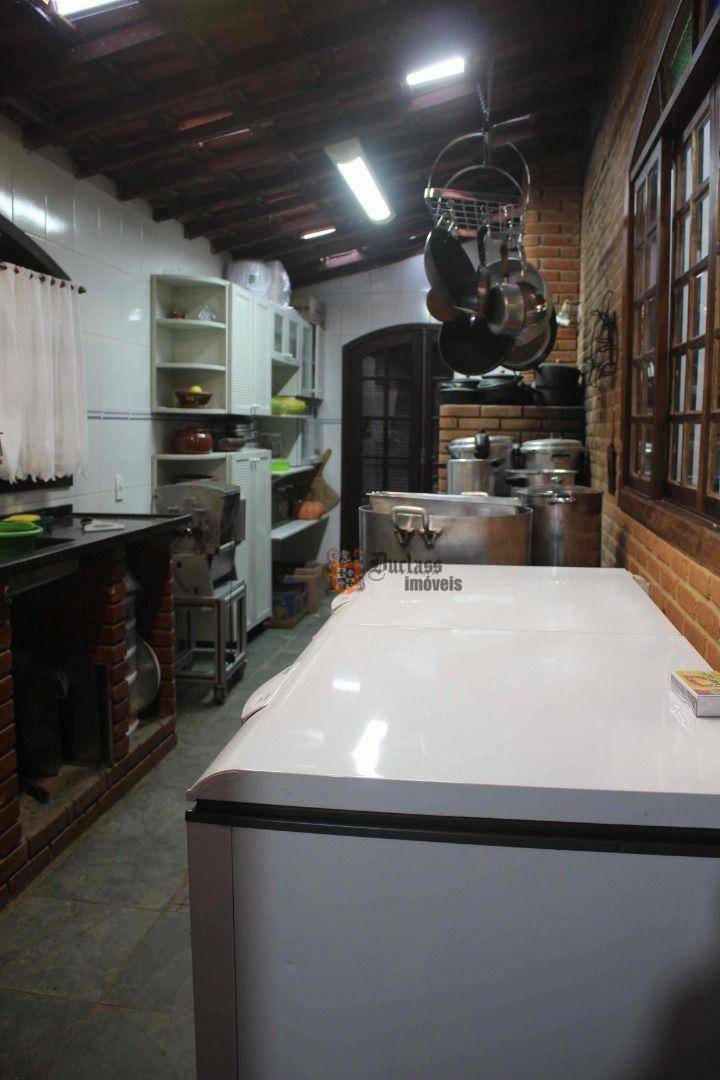 Sítio à venda com 19 quartos, 1859m² - Foto 30