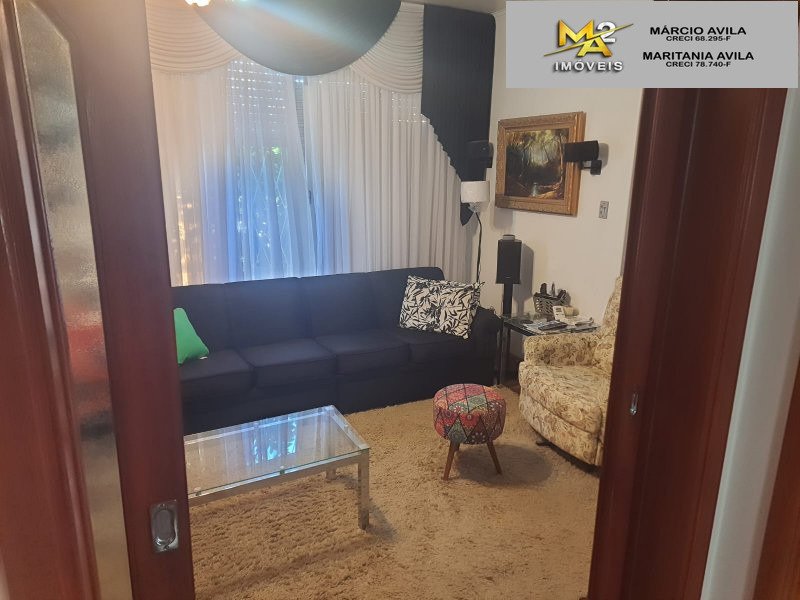 Casa à venda com 4 quartos, 300m² - Foto 4