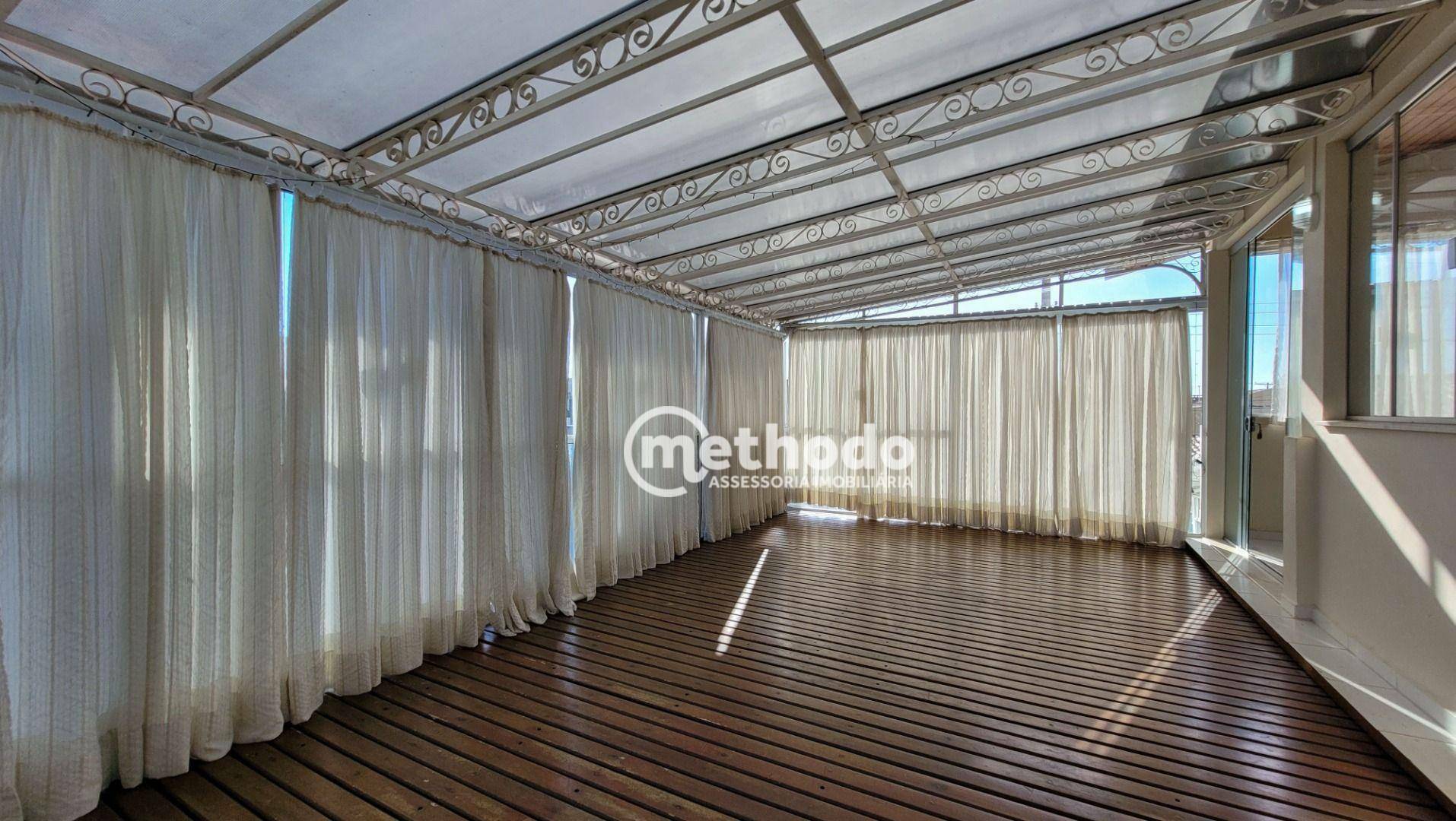 Casa à venda com 6 quartos, 250m² - Foto 23