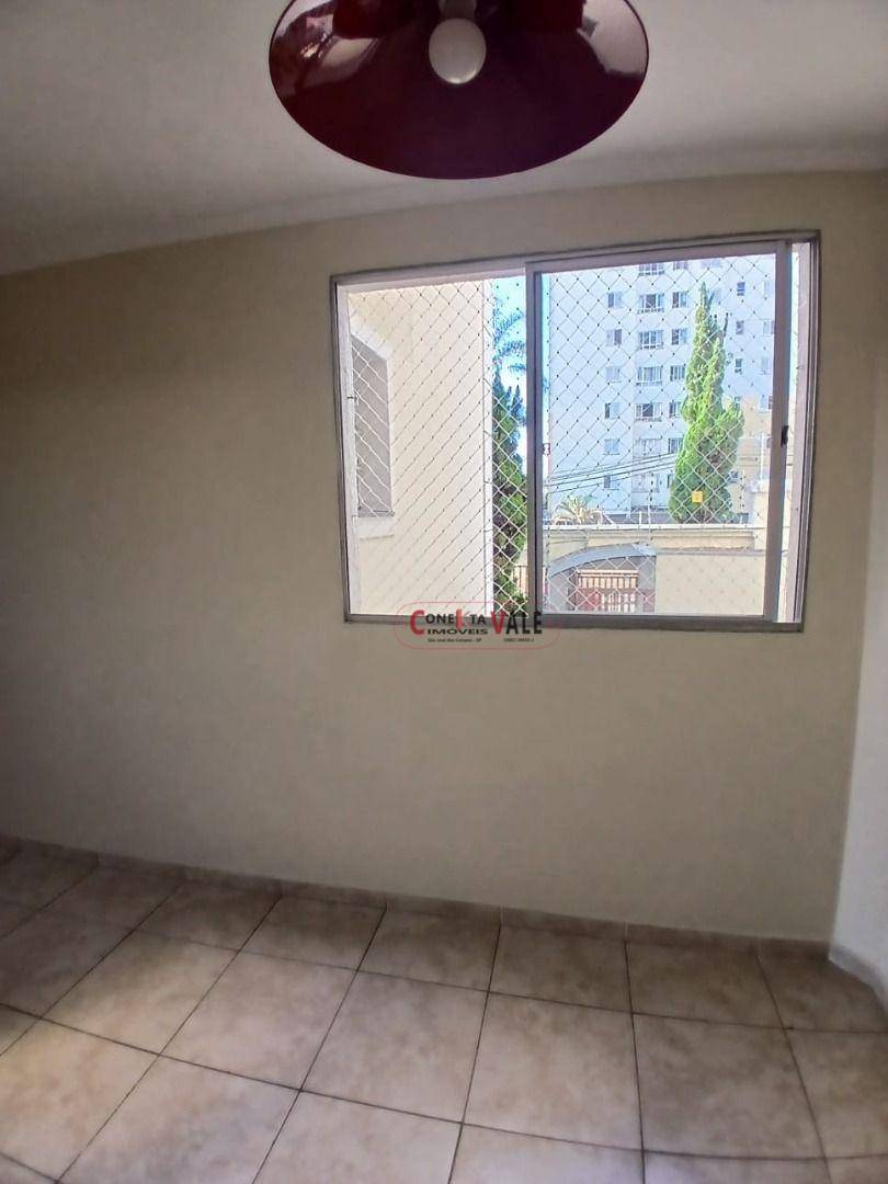 Apartamento à venda com 3 quartos, 60m² - Foto 3