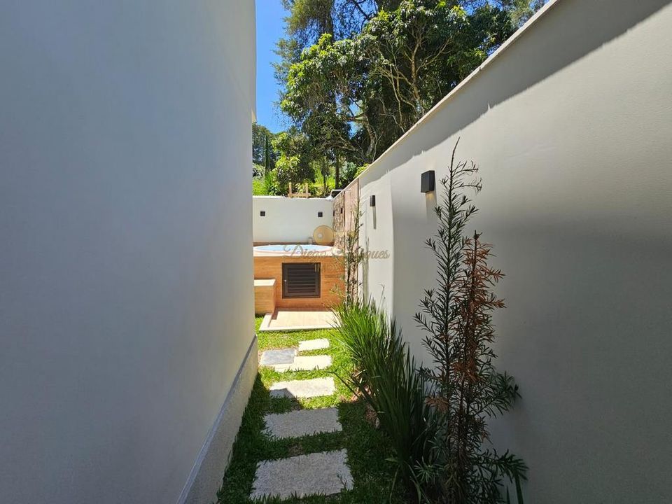 Casa de Condomínio à venda com 3 quartos, 350m² - Foto 34