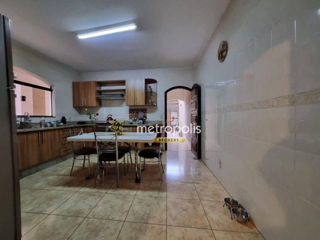 Sobrado, 3 quartos, 250 m² - Foto 8