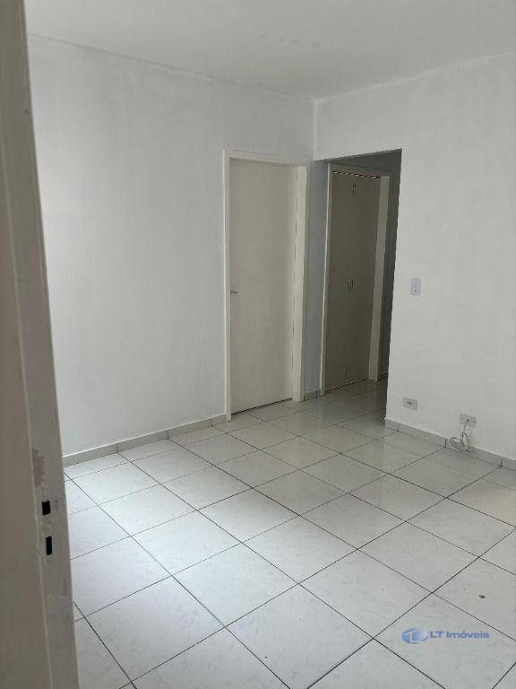 Apartamento para alugar com 2 quartos, 54m² - Foto 2