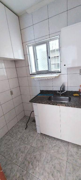 Apartamento à venda com 2 quartos, 39m² - Foto 12