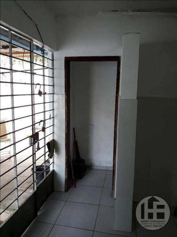 Casa de Condomínio à venda com 4 quartos, 231m² - Foto 11