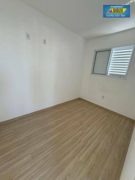 Apartamento à venda com 2 quartos, 60m² - Foto 4