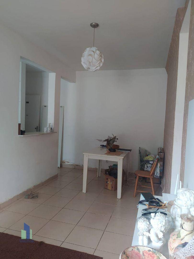 Apartamento à venda com 2 quartos, 52m² - Foto 12