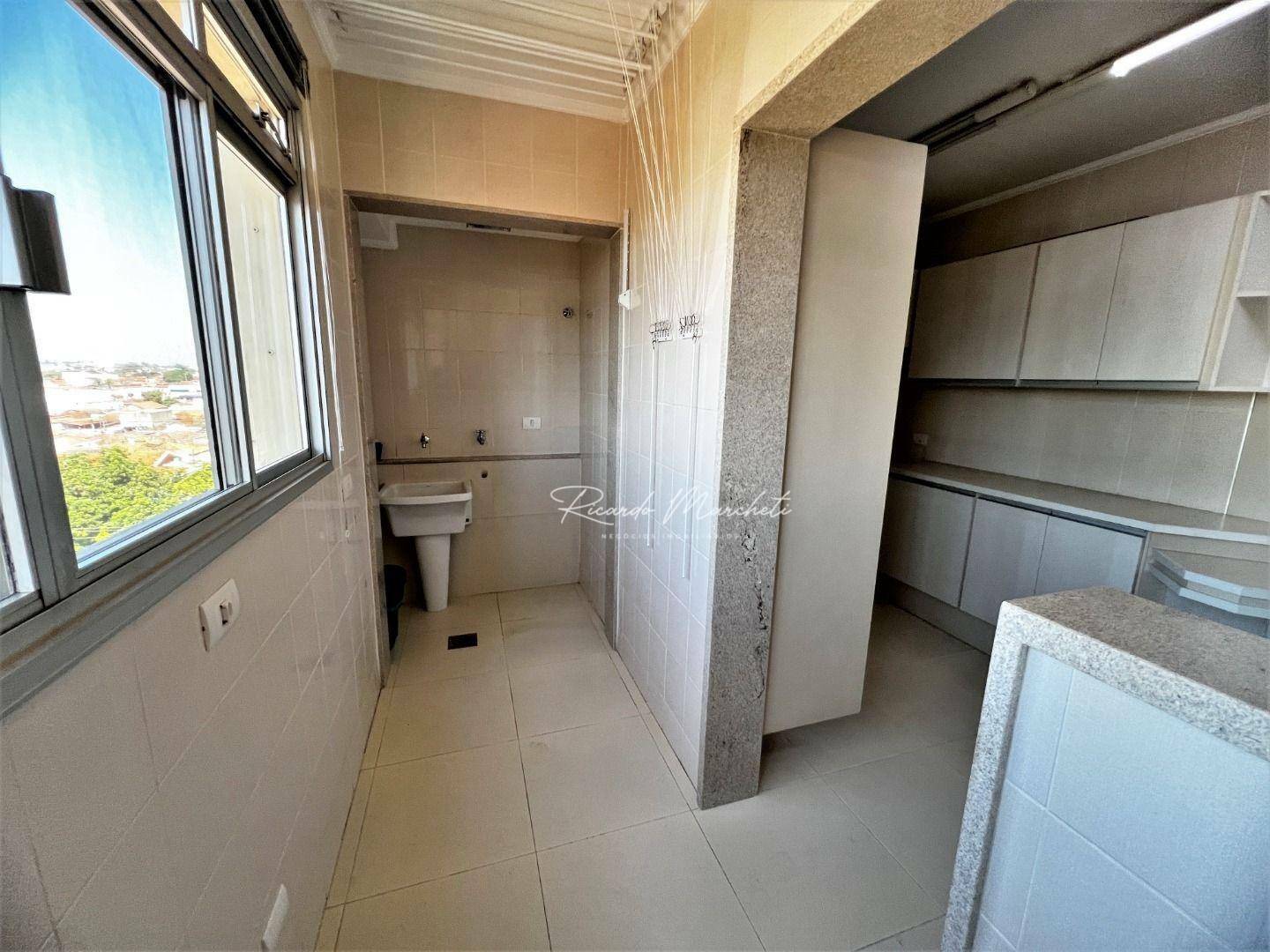 Apartamento à venda com 3 quartos, 126m² - Foto 12