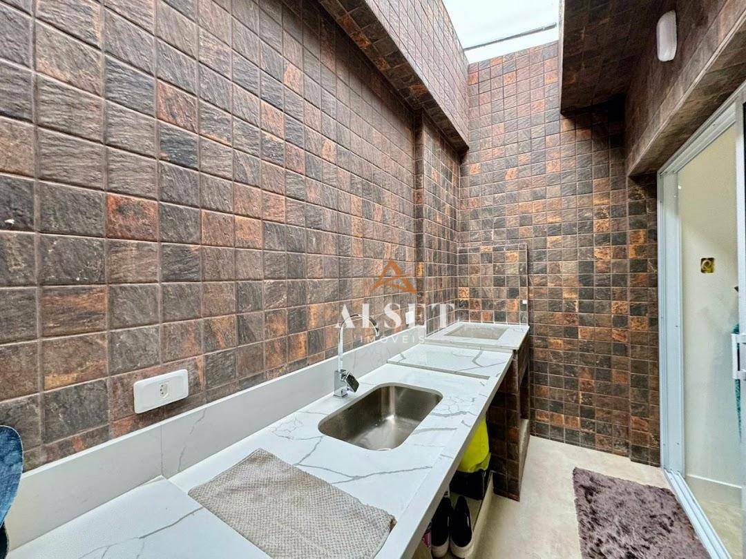 Sobrado à venda com 2 quartos, 450m² - Foto 11